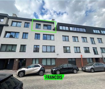 Modern appartement met 2 slaapkamer en goede ligging in Zottegem - Photo 1