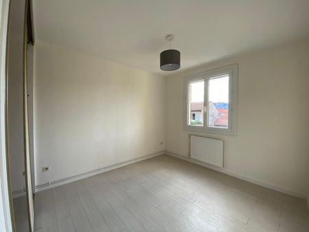 Location Appartement 3 pièces 61m² BOURG LES VALENCE 26500 - Photo 4