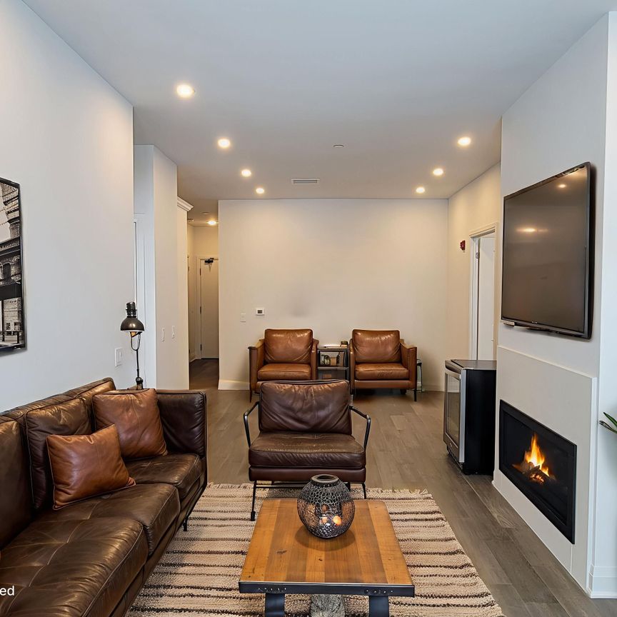 For Lease - 99 Louisa Street Unit# 201, Kawartha Lakes, Ontario - Photo 1