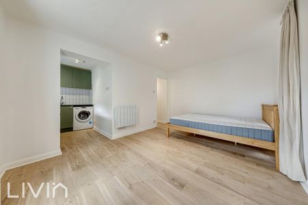 Studio to rent - Photo 3