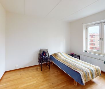Sommarvädersgatan, Göteborg - Photo 1
