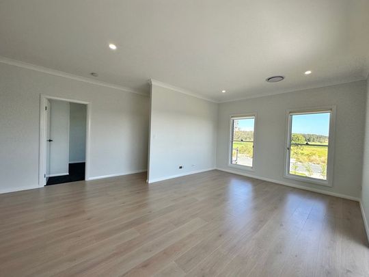 78 Meya Crescent, Fletcher - Photo 1