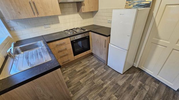 2 bedroom house to rent - Photo 1