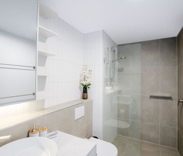 410/220 Melrose Drive, Phillip - Photo 5