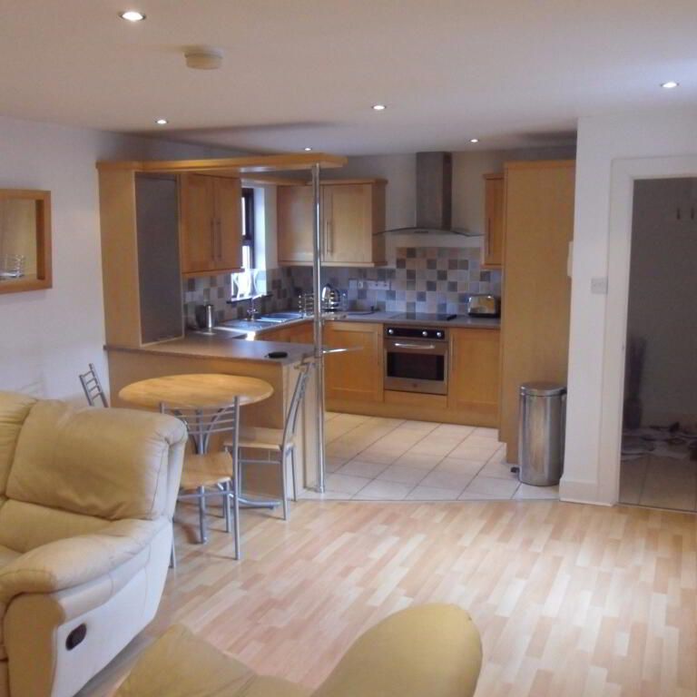 7 The Chimes, Hillsborough, Lisburn, BT26 6AP - Photo 1