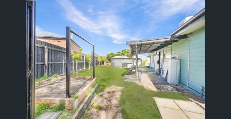 Renovated Home In Elevated Position - Photo 5