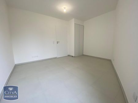 Location Appartement 2 pièces 45m² AVIGNON 84140 - Photo 3