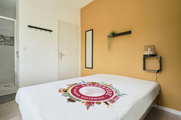 VICTOR HUGO L Roommate 4 Bedrooms at Croix - Photo 1