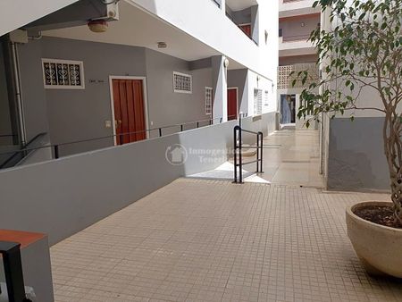 For rent in Los Cristianos 2 bedroom apartment! - Photo 3