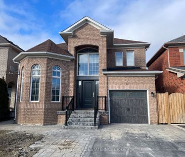 Detached Home For Lease | N8060982 - Photo 2