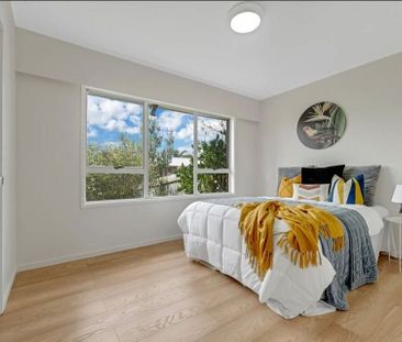 Freshly Refurbished 2Brm Unit Available - Photo 1