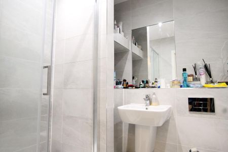 2 bedroom apartment to rent Chandos Road, Buckingham, Buckinghamshire, MK18 - Photo 2