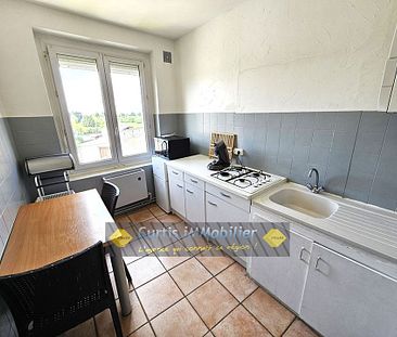 : Appartement 40.64 m² à SAINT JUST MALMONT - Photo 2