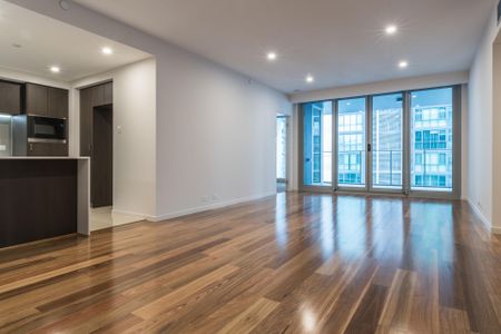 East Perth - Photo 3