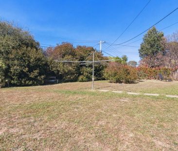Spacious 1-Bedroom Duplex in Higgins - Photo 1