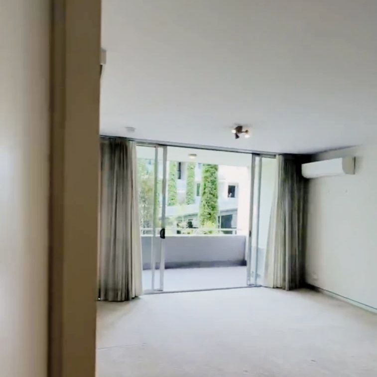 37 Morley Ave, Sydney - Photo 1