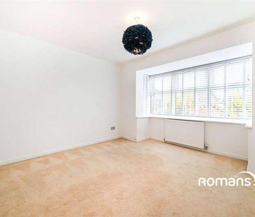 Woodford Green, Bracknell, Berkshire, RG12 - Photo 3