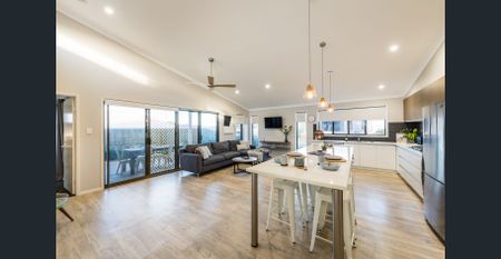 Luxury, Contemporary and Stylish - You Won't Be Disappointed! - Photo 3