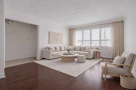 For Lease - 12 Scarden Avenue Unit# Main, Toronto, Ontario - Photo 4