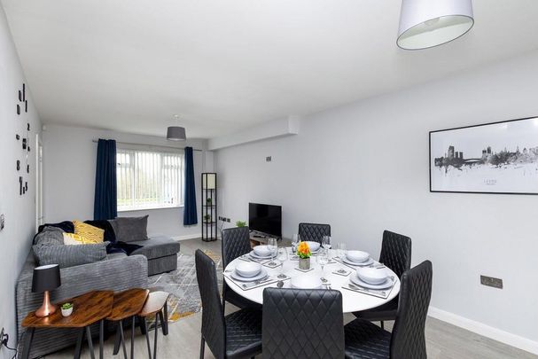 2 bedroom flat to rent - Photo 1