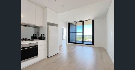 High Rise Views - 1 Bedroom Plus Study - Photo 2