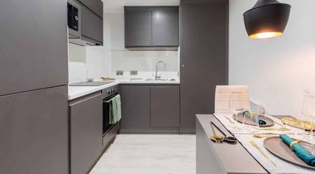 Premium 2 Bed Apartment - Photo 5