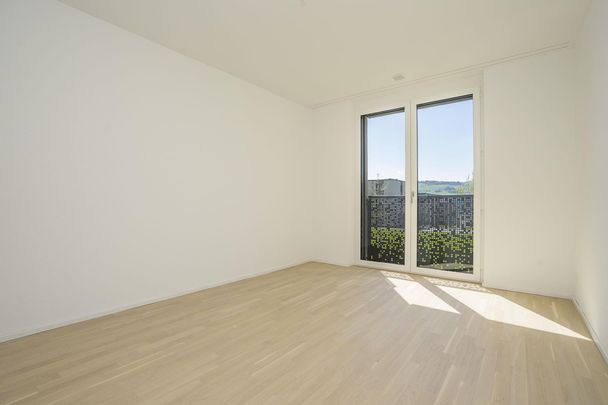 Design trifft Komfort - mit Ankleidezimmer! - Photo 1