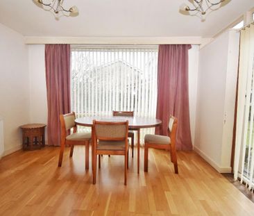 3 bedroom detached house to rent - Photo 2