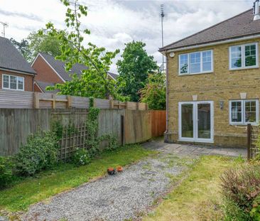 Eastcourt Avenue, Earley, Reading, Berkshire, RG6 - Photo 1