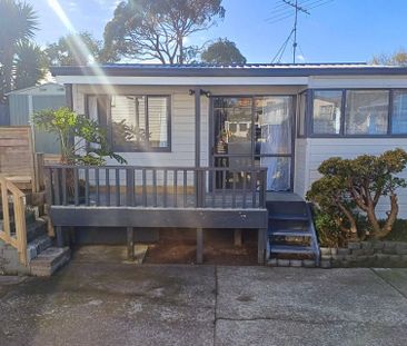 1 Bedroom Newly Renovated House, Manurewa - Photo 2