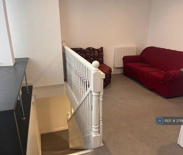 1 bedroom flat to rent - Photo 2