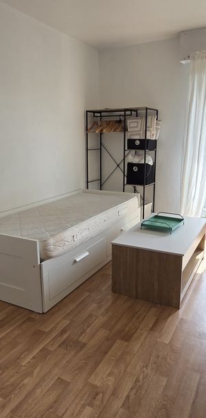 Location Appartement 1 pièce 17m² CLERMONT FERRAND 63000 - Photo 1