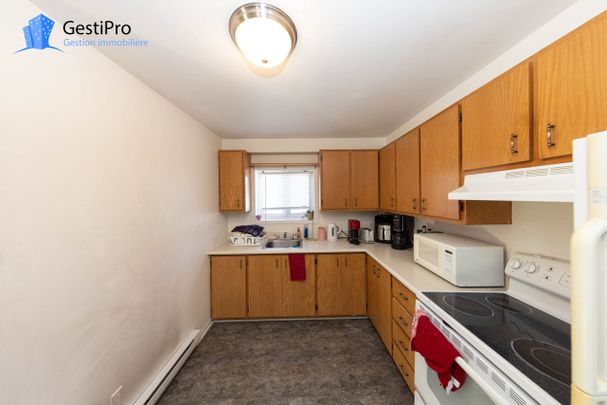 1605 Niverville - Photo 1