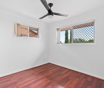 Relaxed Family Lifestyle with Pool, Space and Convenience - Photo 3