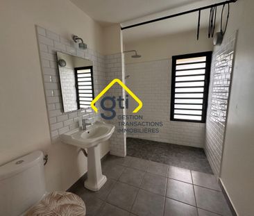 Location Maison 6 pièces 165m² LA MONTAGNE 97417 - Photo 4