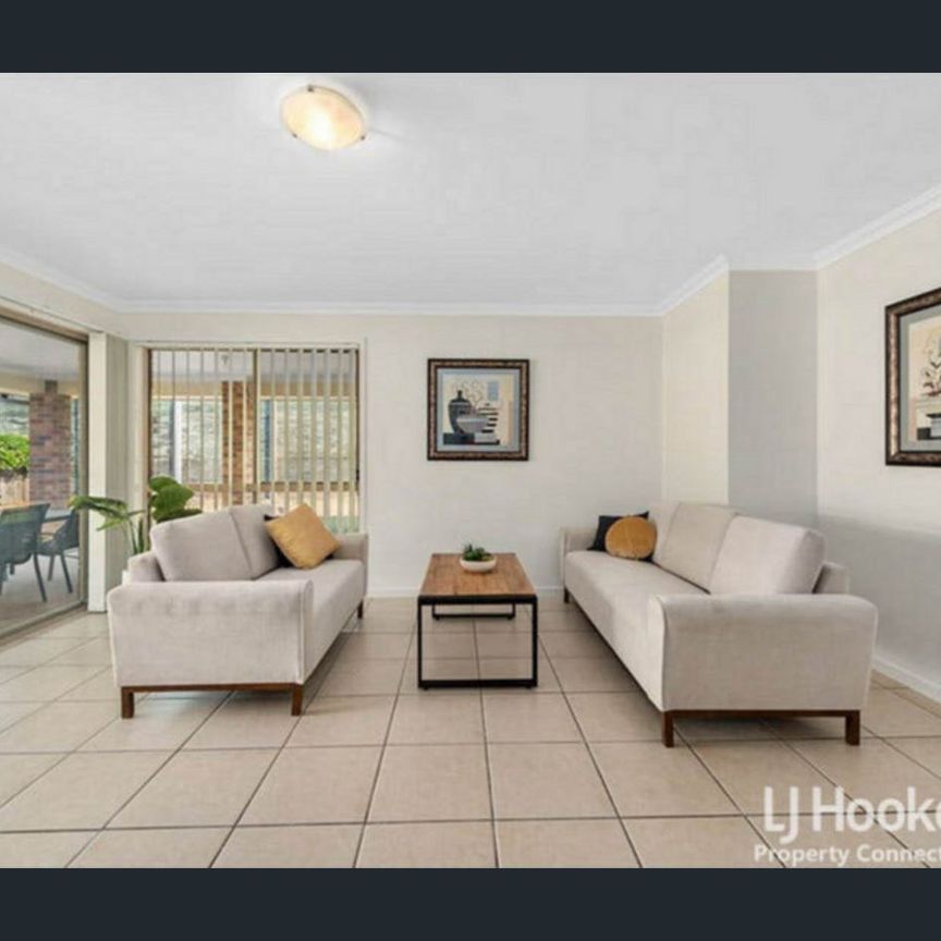 30 Baybreeze Crescent, Murrumba Downs, Qld 4503 - Photo 1