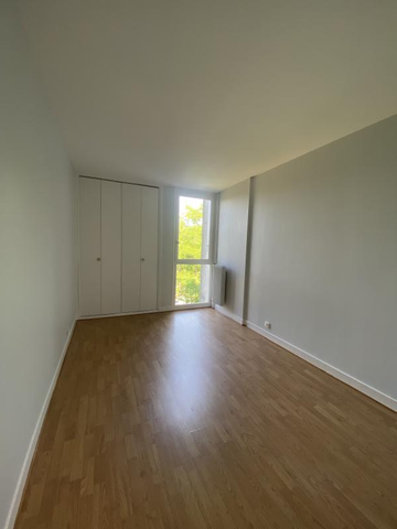 Location Appartement 3 pièces 68m² LA SOURCE 45100 - Photo 3