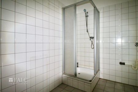 RESERVIERT! **Gemütliche Dachgeschosswohnung im Herzen der Hagenower Innenstadt** - Foto 2