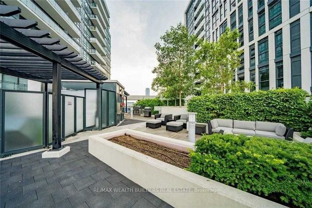 For Lease - 400 Adelaide Street Unit# 901, Toronto, Ontario - Photo 1