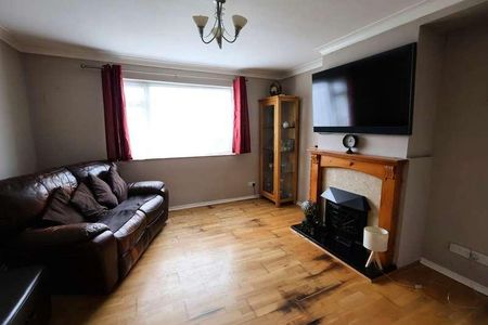 Wallisdown Road, Bournemouth, Bh12 - Photo 5