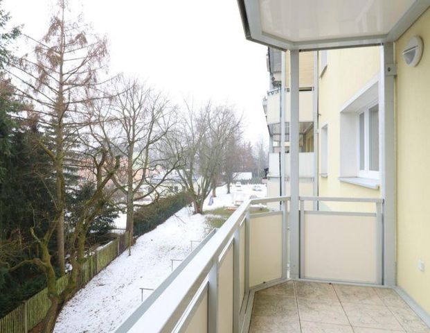 schöne 2-Zimmerwohnung mit Balkon - Photo 1