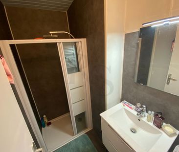 Location Appartement 2 pièces 50m² - Photo 4