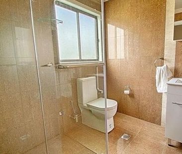 Low Maintenance Living! - Photo 5