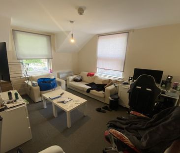 Flat 2, Lenton Boulevard, Lenton, NG7 2ES - Photo 1