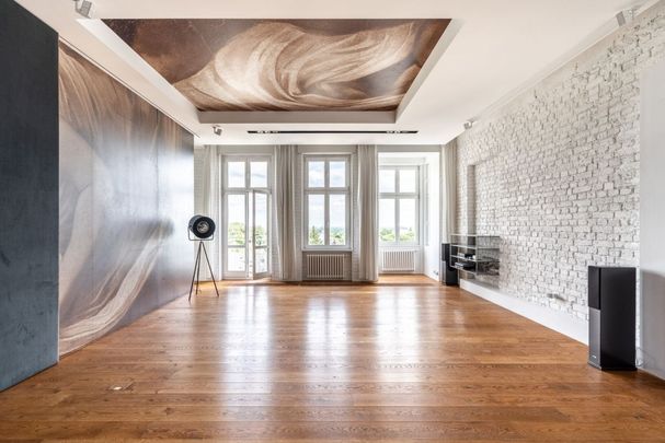 Łazienki Królewskie | Kamienica | Parking 233 m² - Фото 1