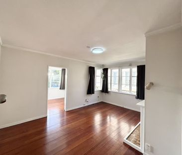 Spacious 3-Bedroom Family Home for Rent in Avondale - Photo 1