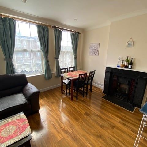 2 Bed Flat, Kingston Road, SW19 - Photo 1