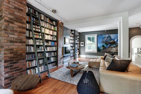 For Lease - 161 Mackay Street, New Edinburgh - Lindenlea, Ontario - Photo 2