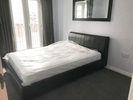 2 bedroom flat to rent - Photo 5