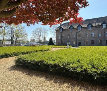 Appartement te huur in Lanaken voor € 725 met 1 slaapkamer - Photo 3